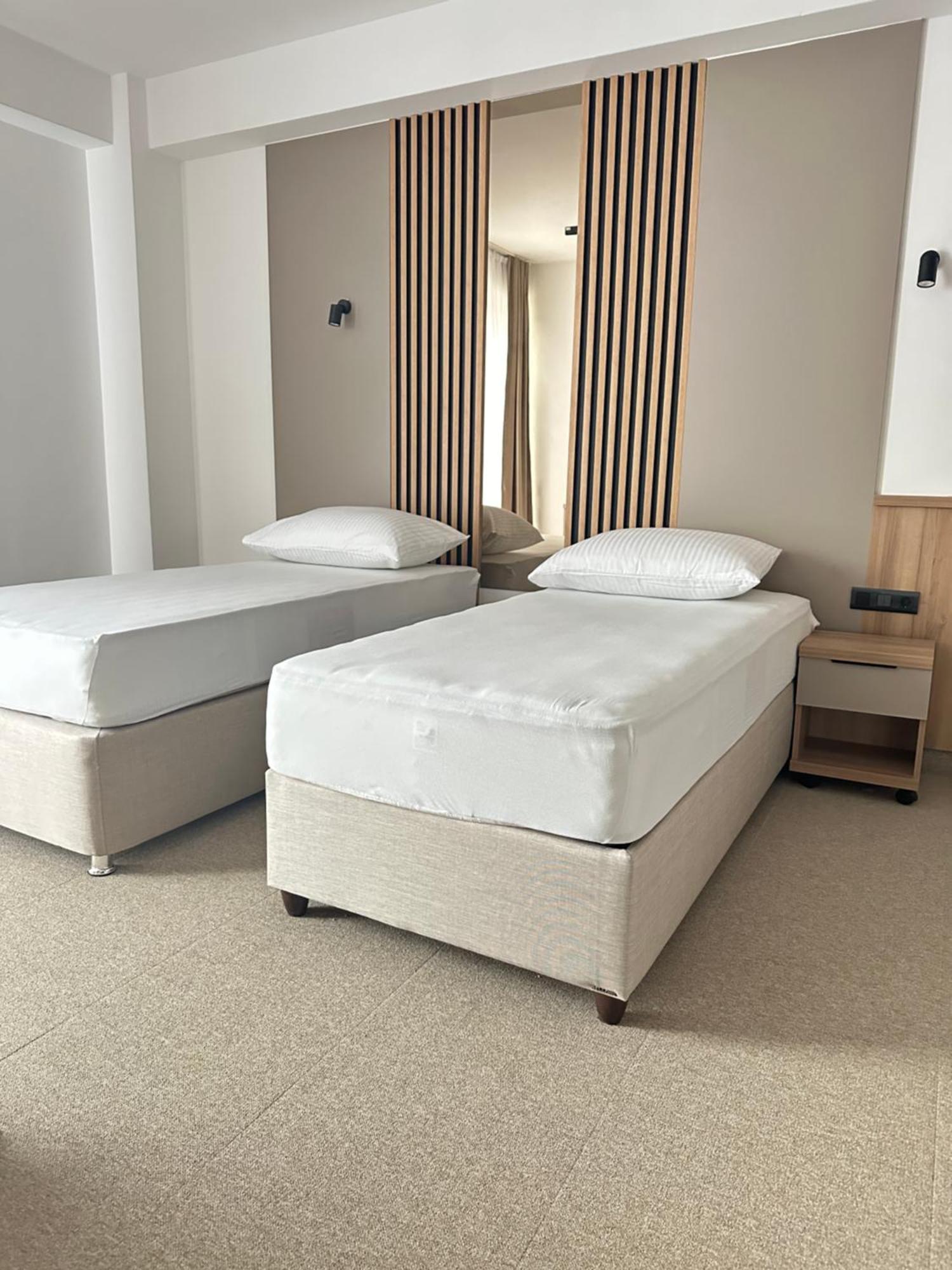 Hotel Suljovic Ilidža Екстериор снимка